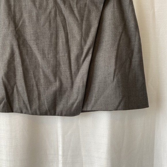 Lichi Asymmetric mini wrap skirt Size Large Grey - Picture 3 of 13